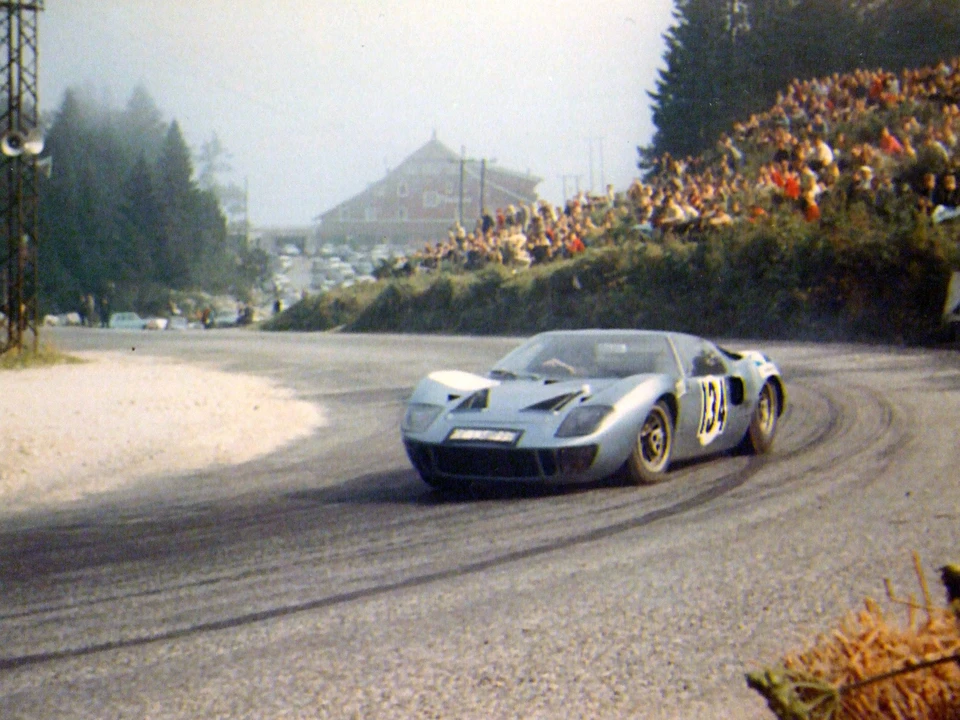 1966 Ford GT40 - Image 4 of 31