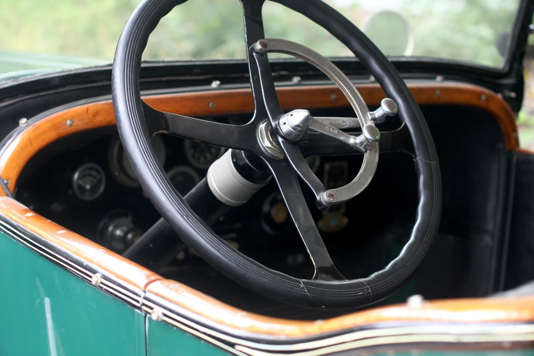 1918 Locomobile - Image 8 of 15