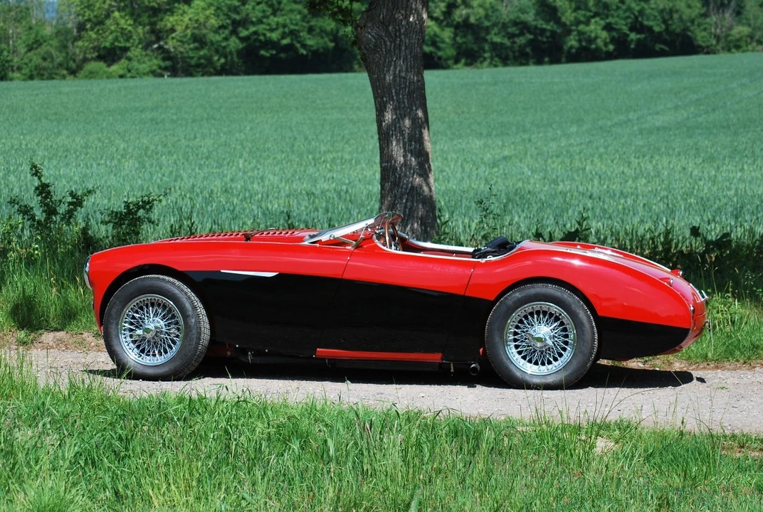 1956 Austin-Healey 100 - Image 8 of 9
