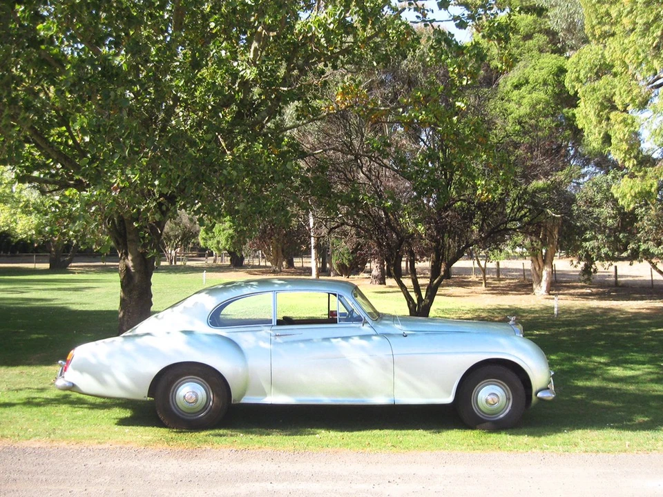 1952 Bentley R-Type Continental - Image 31 of 31