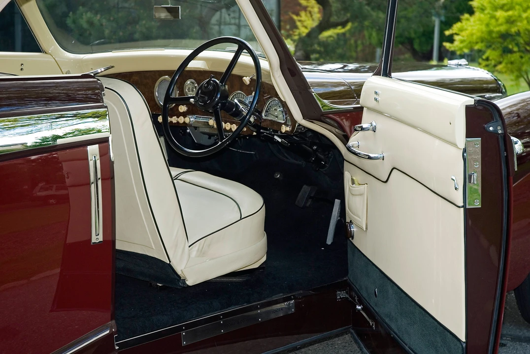 1948 Daimler - Image 4 of 9