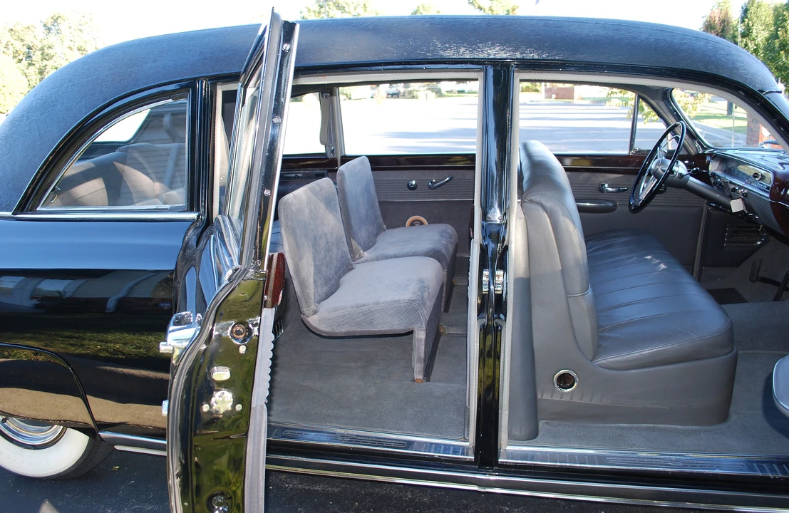 1950 Lincoln Cosmopolitan - Image 3 of 12