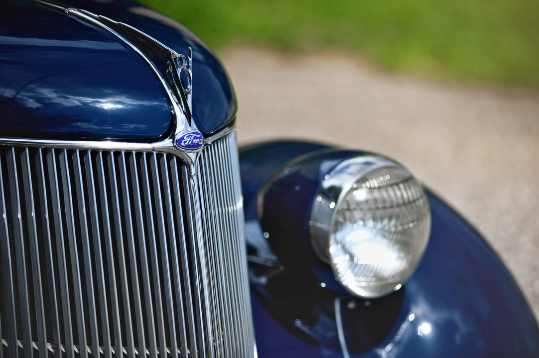 1936 Ford Model 48 & 68 - Image 5 of 8