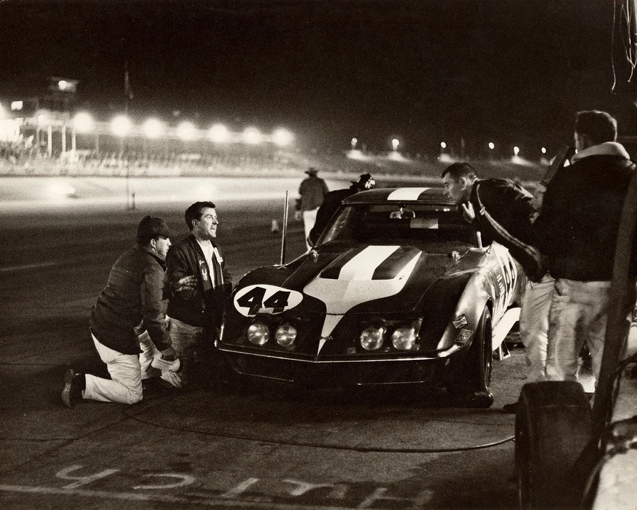 1967 Chevrolet Corvette C2 - Image 15 of 23