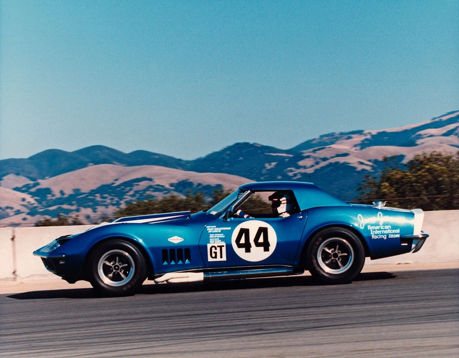 1967 Chevrolet Corvette C2 - Image 18 of 23