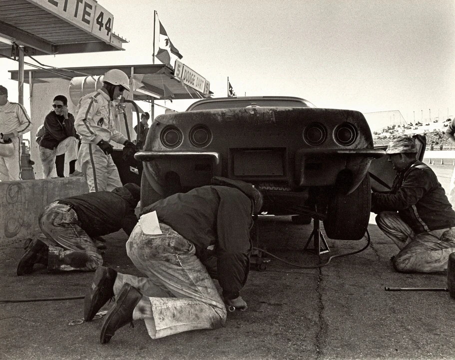 1967 Chevrolet Corvette C2 - Image 12 of 23