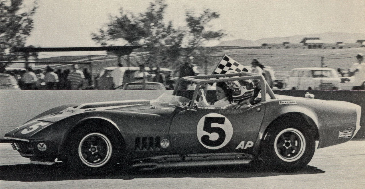 1967 Chevrolet Corvette C2 - Image 10 of 23