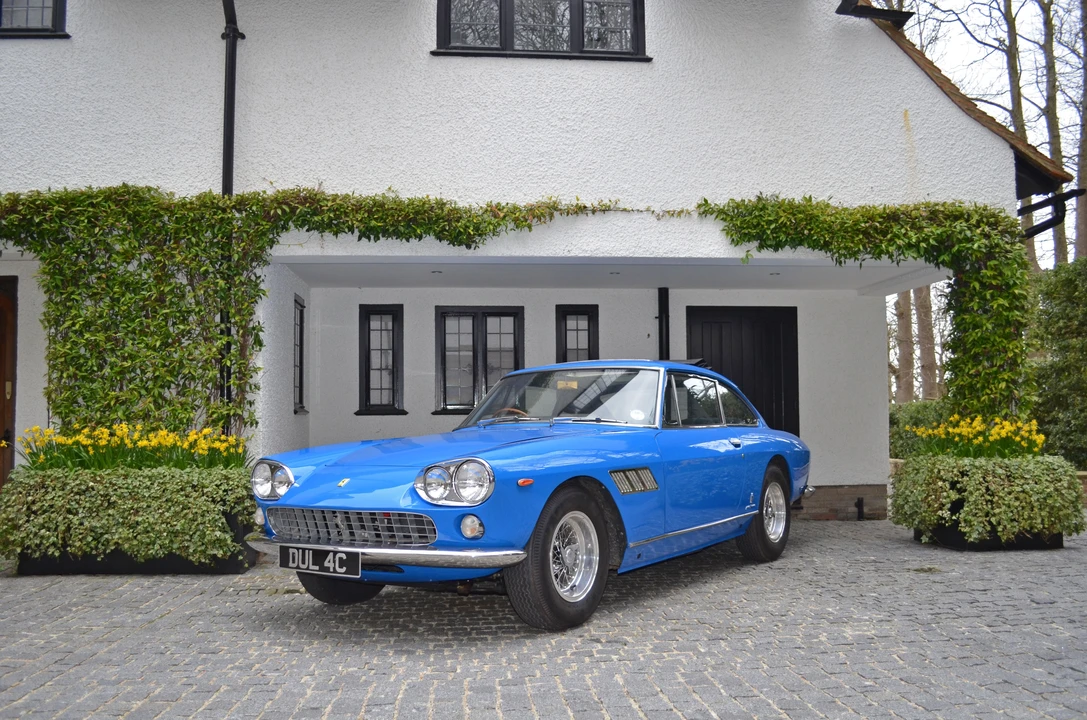1965 Ferrari 330 GT 2+2 - Image 8 of 31