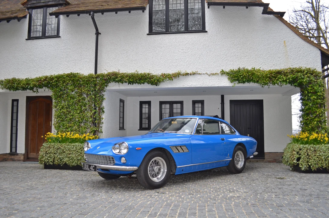 1965 Ferrari 330 GT 2+2 - Image 11 of 31