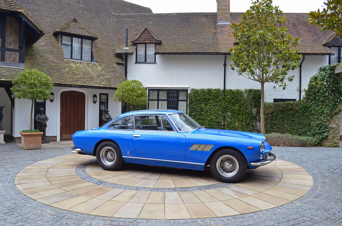 1965 Ferrari 330 GT 2+2 - Image 17 of 31