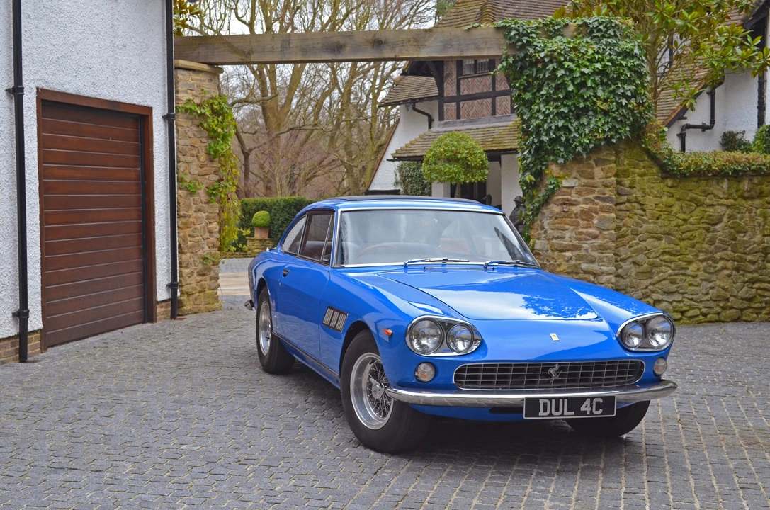 1965 Ferrari 330 GT 2+2 - Image 14 of 31