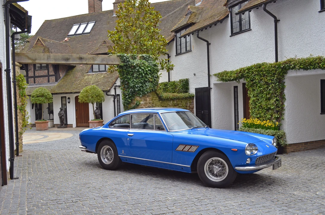 1965 Ferrari 330 GT 2+2 - Image 12 of 31