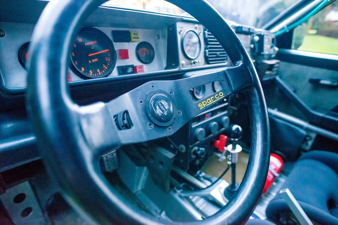 1991 Lancia Delta 1st Gen - Image 14 of 31