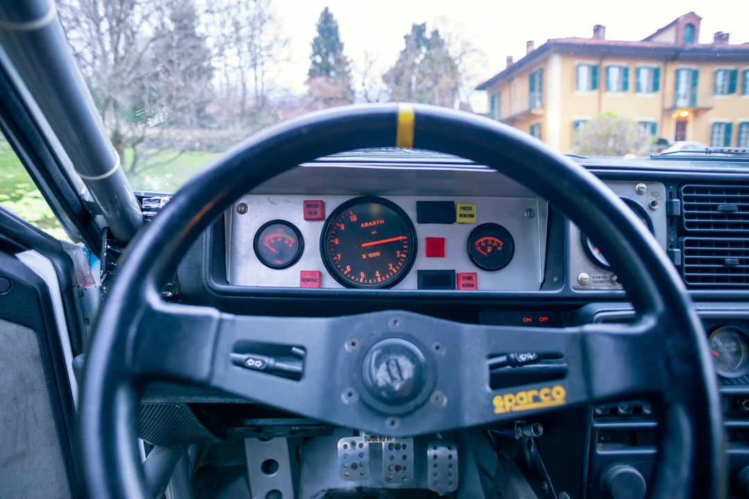 1991 Lancia Delta 1st Gen - Image 13 of 31