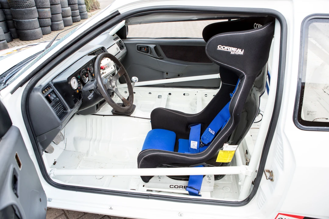 1987 Ford Sierra RS Cosworth - Image 21 of 29