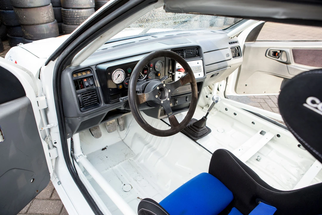 1987 Ford Sierra RS Cosworth - Image 23 of 29