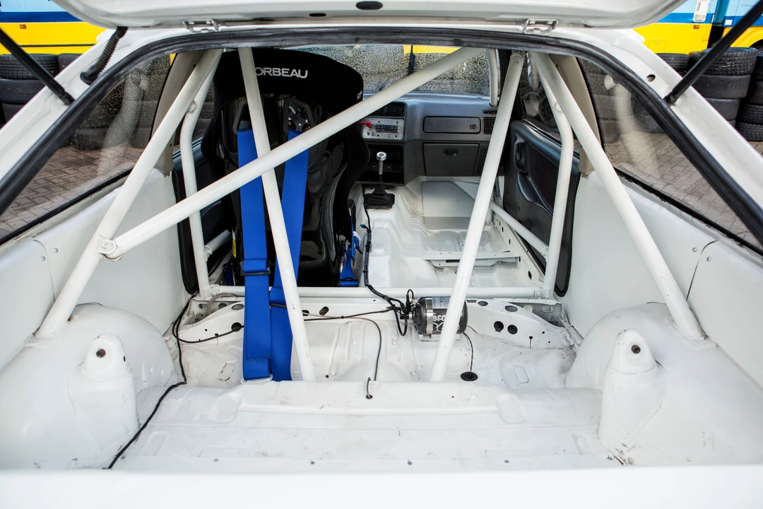 1987 Ford Sierra RS Cosworth - Image 24 of 29