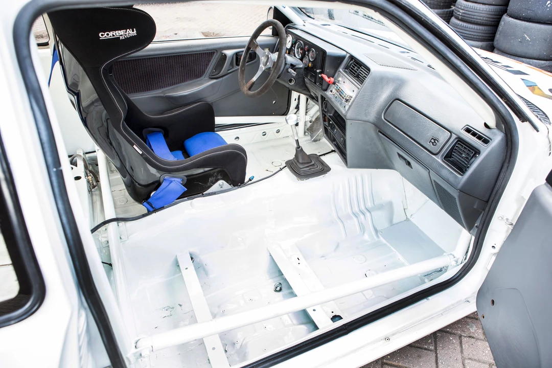 1987 Ford Sierra RS Cosworth - Image 19 of 29