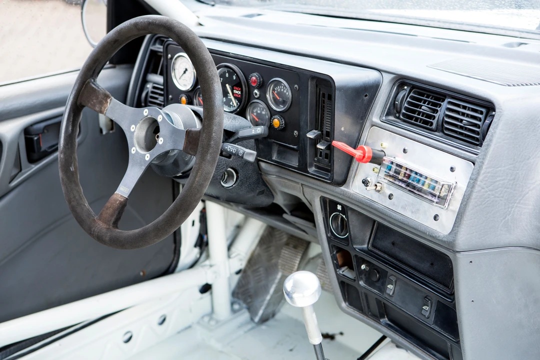 1987 Ford Sierra RS Cosworth - Image 17 of 29