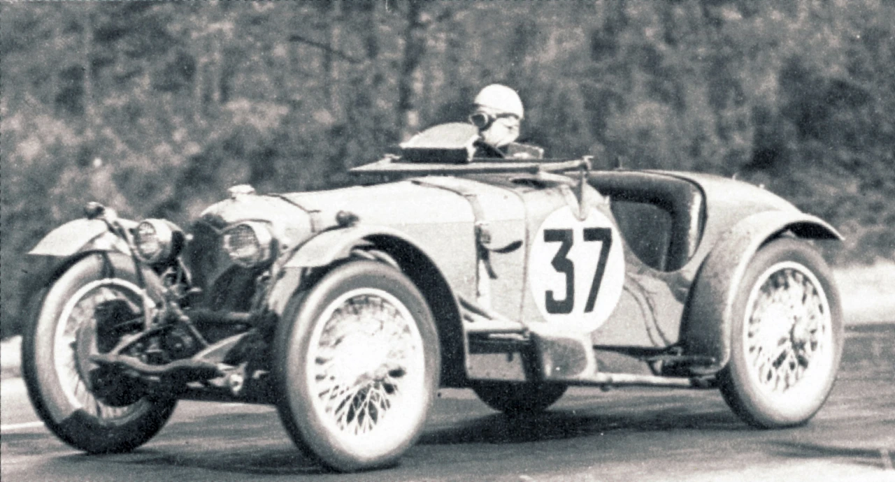 1934 Riley - Image 2 of 12