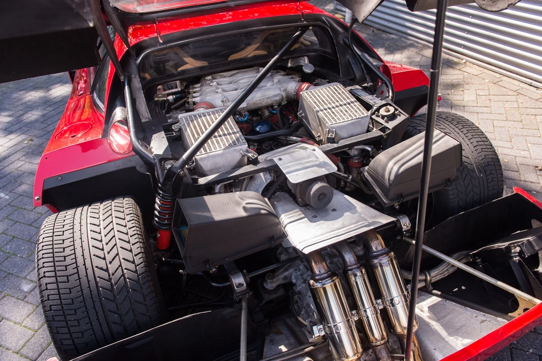 1989 Ferrari F40 - Image 18 of 31