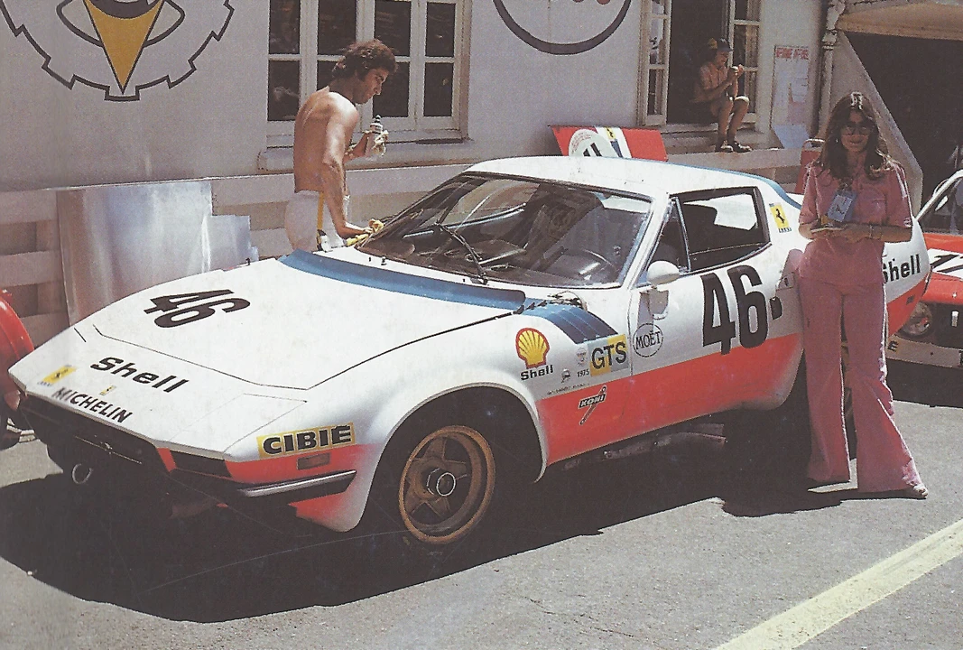 Ferrari Daytona Spider - Image 13 of 31