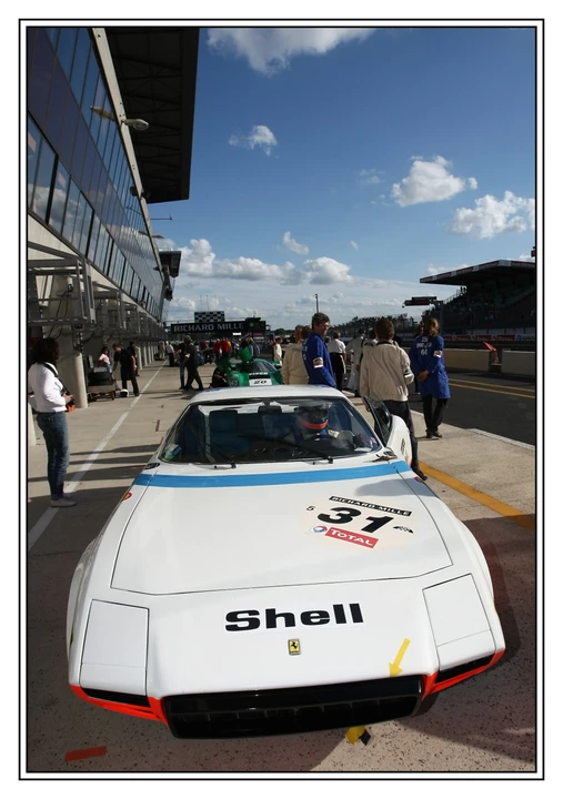 Ferrari Daytona Spider - Image 19 of 31