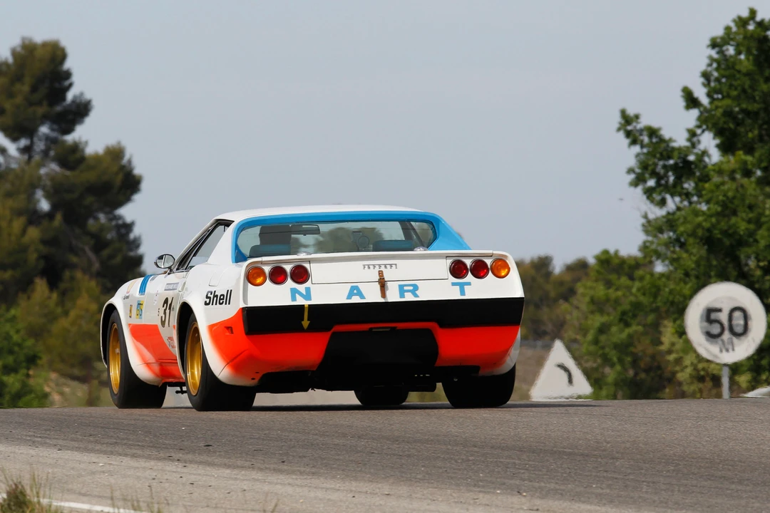 Ferrari Daytona Spider - Image 21 of 31