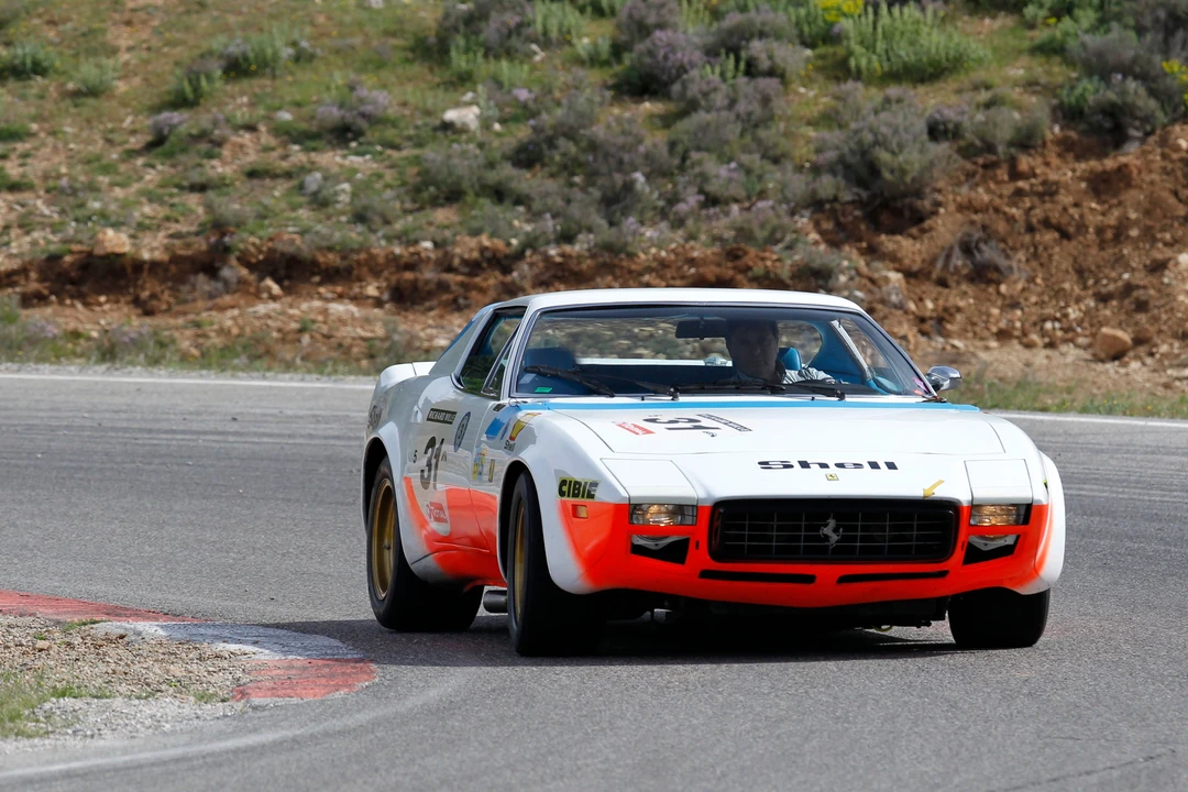 Ferrari Daytona Spider - Image 22 of 31