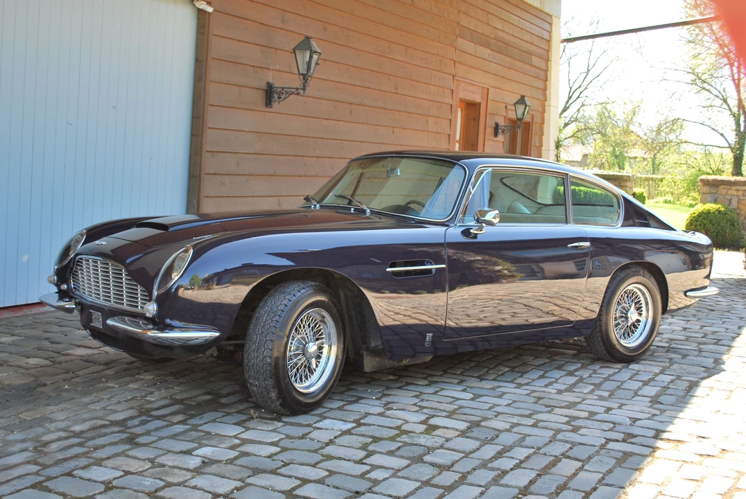 1966 Aston Martin DB6 Vantage - Image 16 of 22