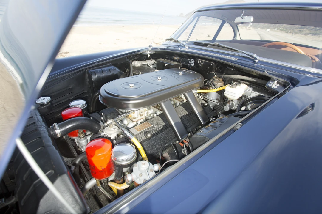 1966 Ferrari 330 GT 2+2 - Image 18 of 31