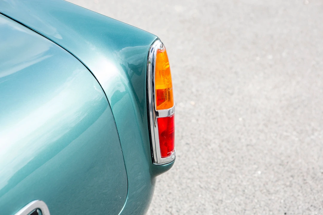 1960 Aston Martin DB4 GT - Image 21 of 31