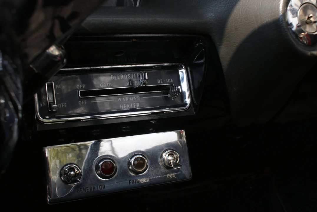 1960 Cadillac Series 70 & 75 - Image 10 of 31