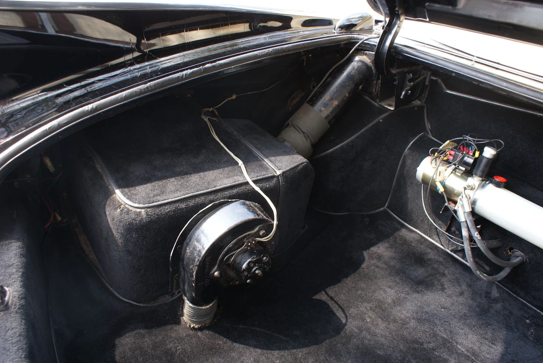 1960 Cadillac Series 70 & 75 - Image 4 of 31