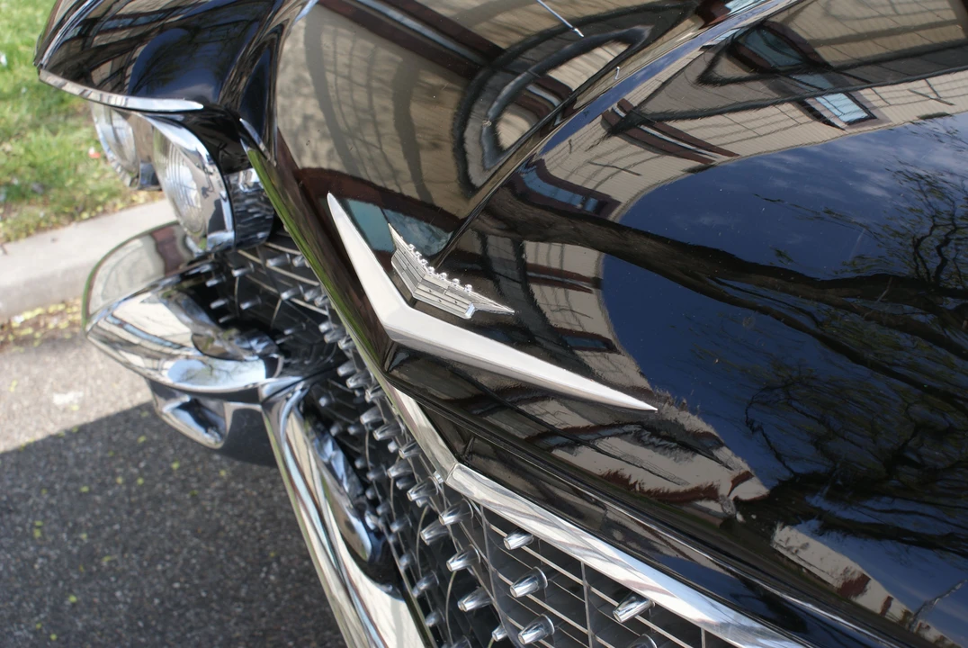 1960 Cadillac Series 70 & 75 - Image 29 of 31