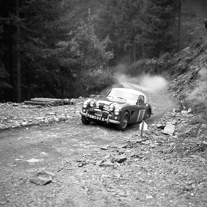 1964 Austin - Image 2 of 9
