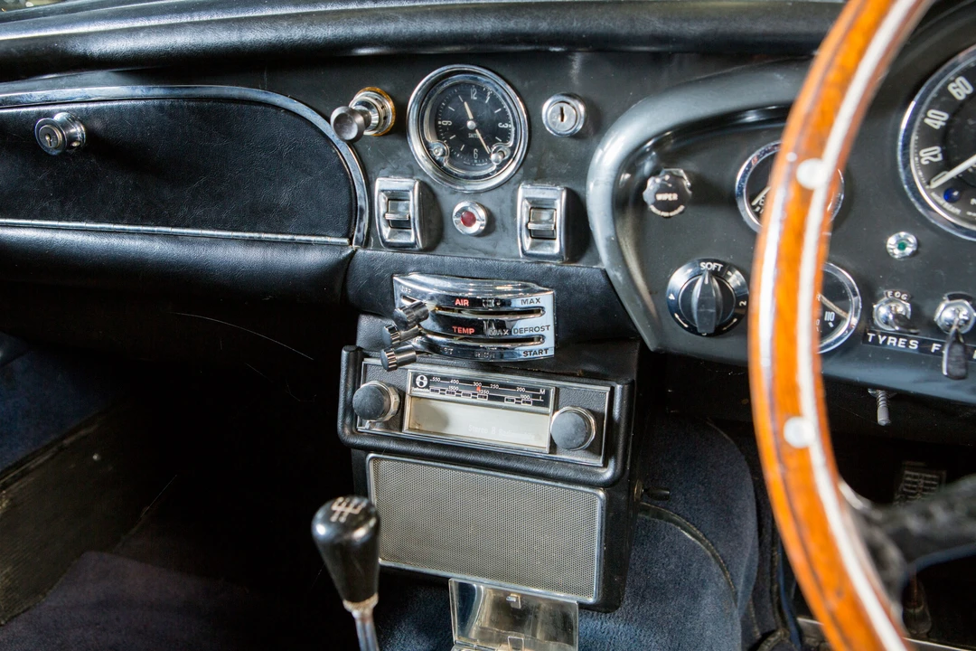 1964 Aston Martin DB5 - Image 9 of 25