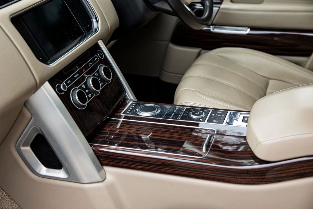 2013 Land Rover Range Rover L405 - Image 28 of 31