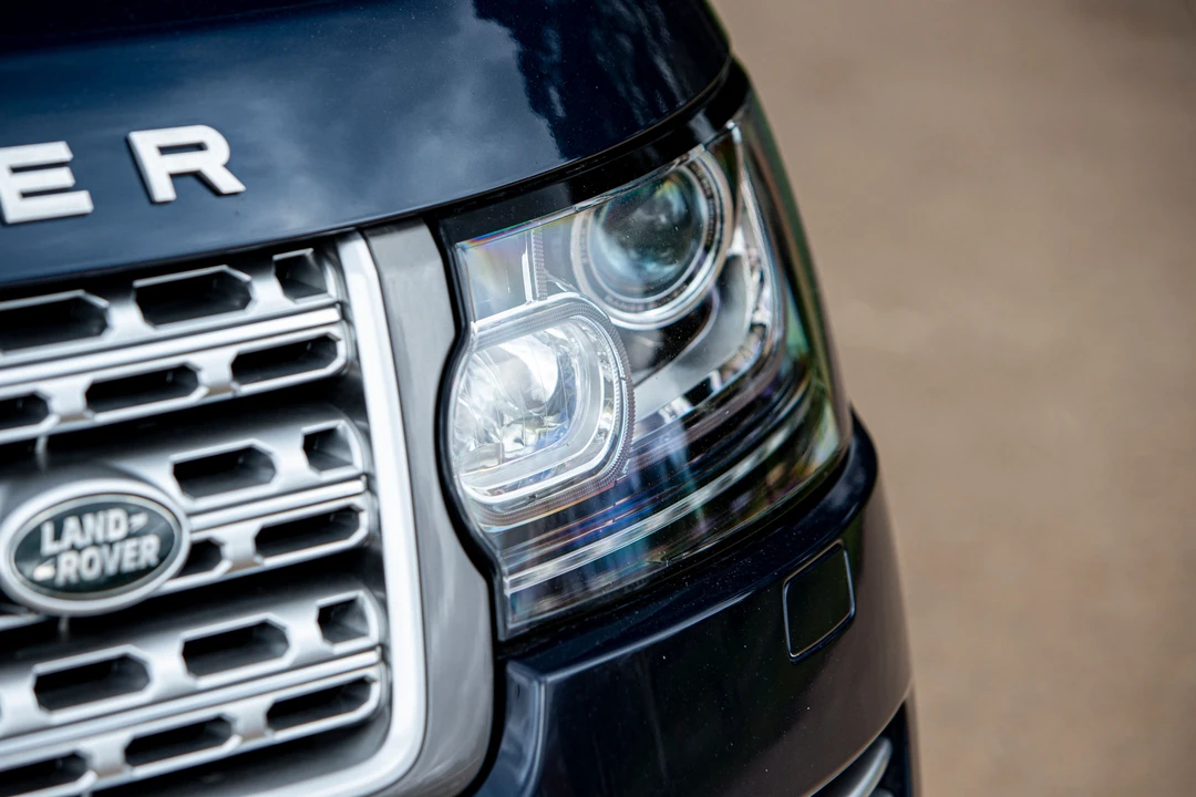 2013 Land Rover Range Rover L405 - Image 6 of 31