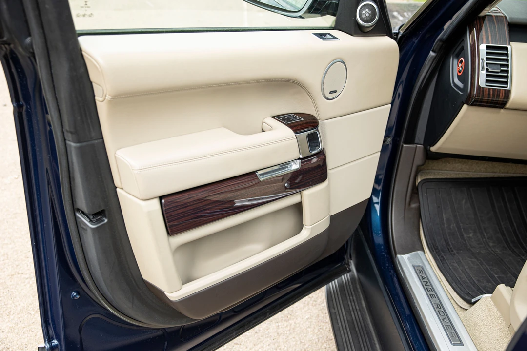 2013 Land Rover Range Rover L405 - Image 30 of 31