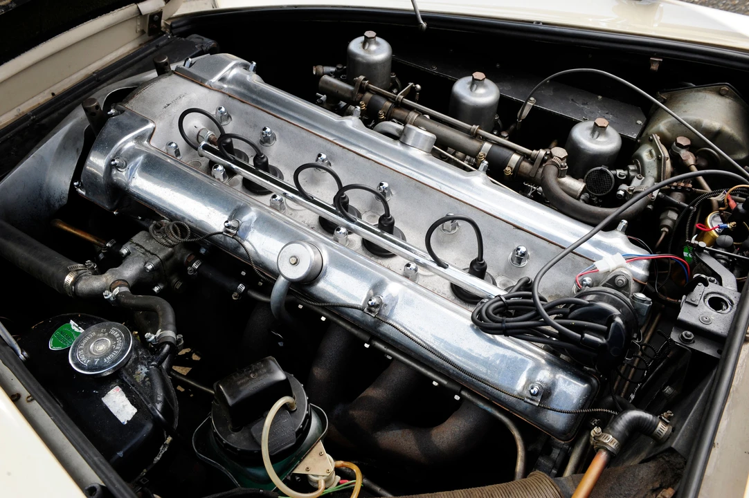 1962 Aston Martin DB4 - Image 16 of 19