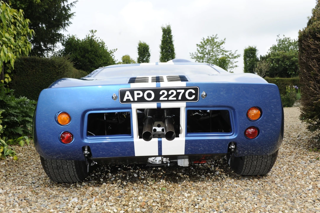 1965 Ford GT40 - Image 3 of 15