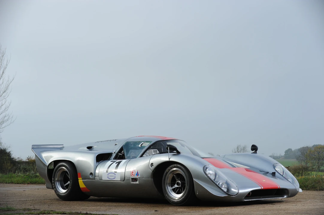 Lola T70 - Image 9 of 20