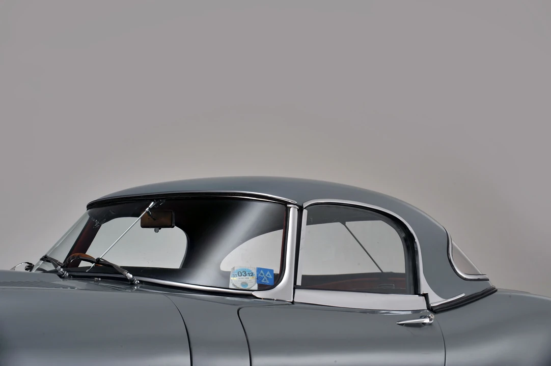 1964 Jaguar E-Type Lightweight - Image 4 of 30