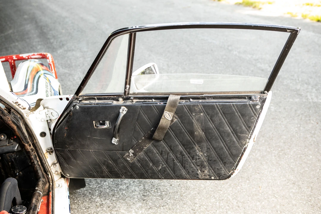 1977 Porsche 934 & 935 - Image 27 of 31