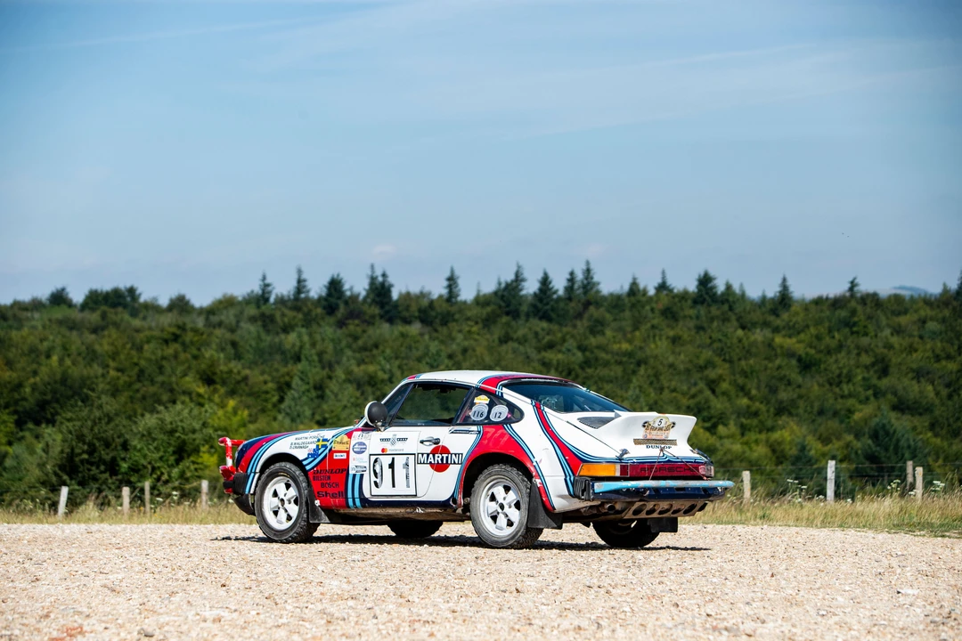 1977 Porsche 934 & 935 - Image 26 of 31