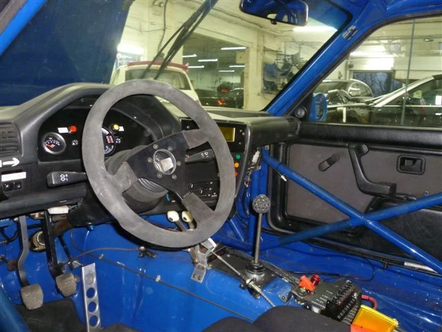 BMW E30 M3 - Image 5 of 10