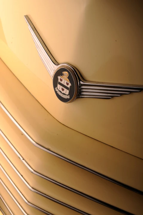 1937 Cord 810 & 812 - Image 22 of 28