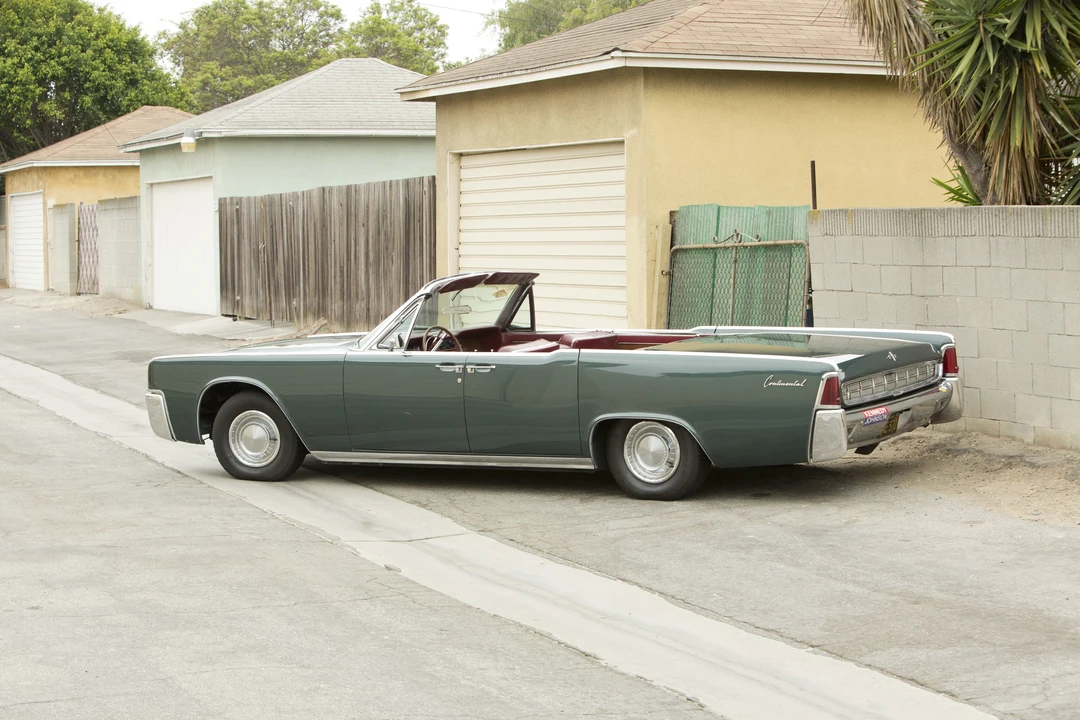 1963 Lincoln Continental 4th Gen - Image 26 of 31