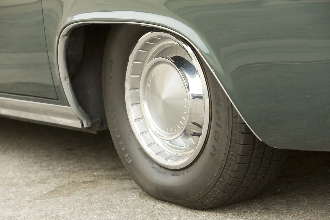 1963 Lincoln Continental 4th Gen - Image 19 of 31